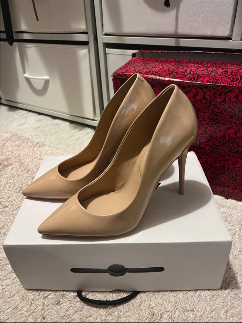 Classic Nude Patent Pointed-Toe Stiletto Pumps - Women